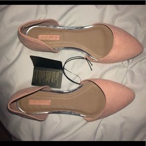 Blush flats